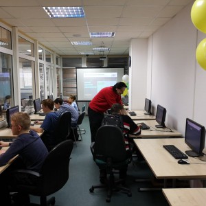 Северный город Норильск приглашает в KIBERone - КИБЕРшкола программирования для детей, компьютерные курсы для школьников, начинающих и подростков - KIBERone г. Сибай